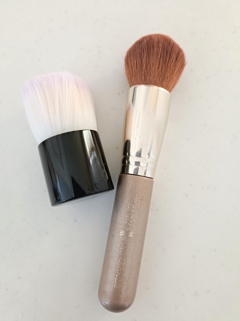 オンリーミネラルファンデーションのブラシ